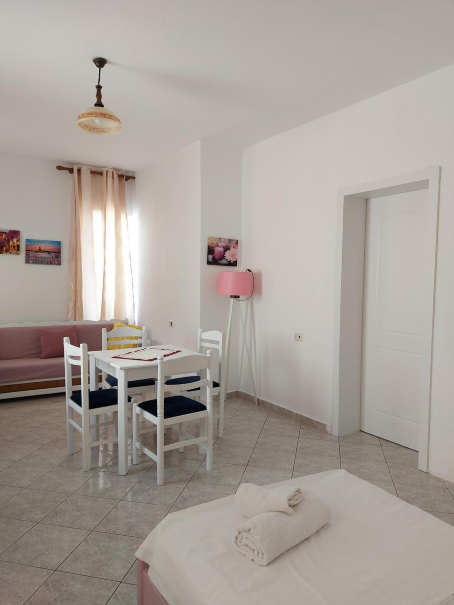 Vila Stupende Apartment Sarande Room photo